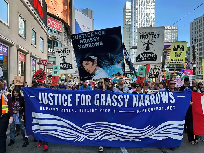 Draw the Line, Toronto